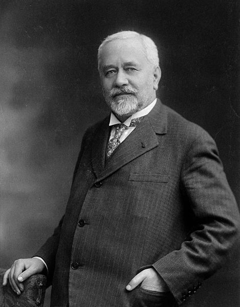 File:Albert Calmette 1930.jpg