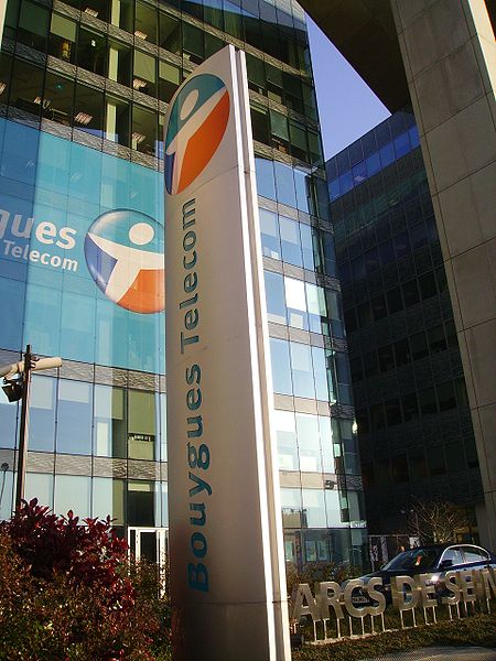 Archivo:Bouygues Telecom Boulogne.JPG