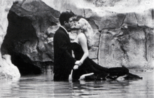 Fontana di Trevi, Rome, Mastroianni y Anita Ekberg. La Dolce Vita (1960)