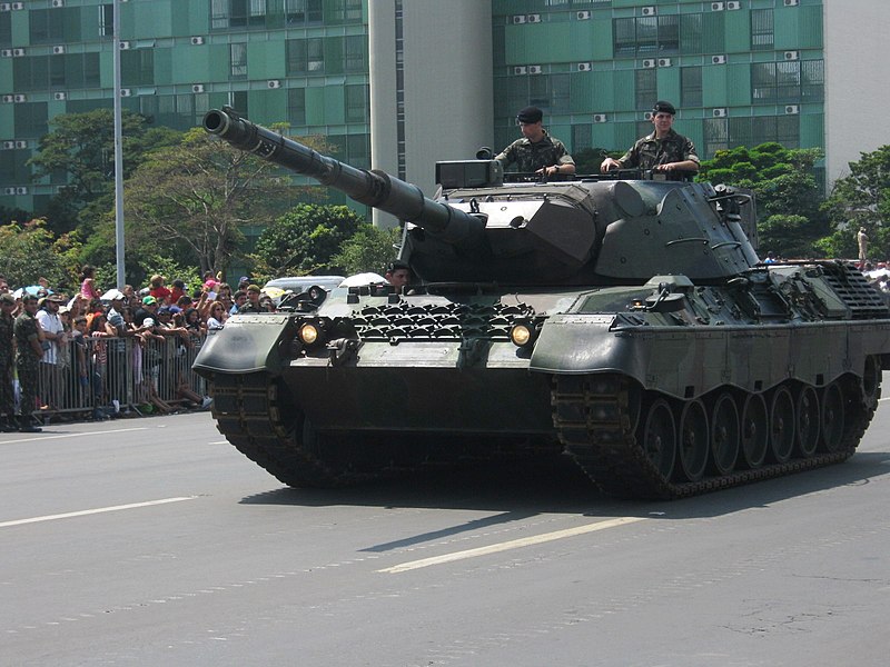 File:Brazilian Leopard 1 tank.jpg