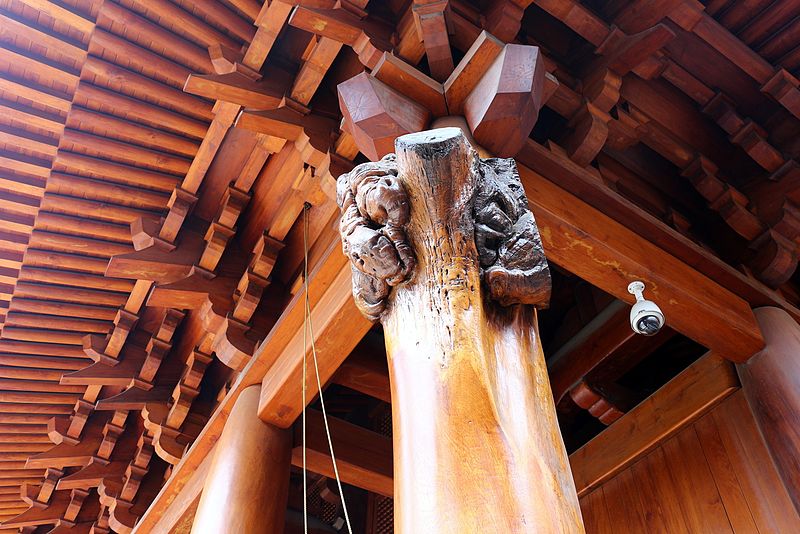 File:Jing'an Temple special beam.jpg