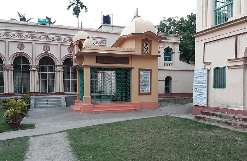 File:Premananda Ashrama, Antpur.jpg