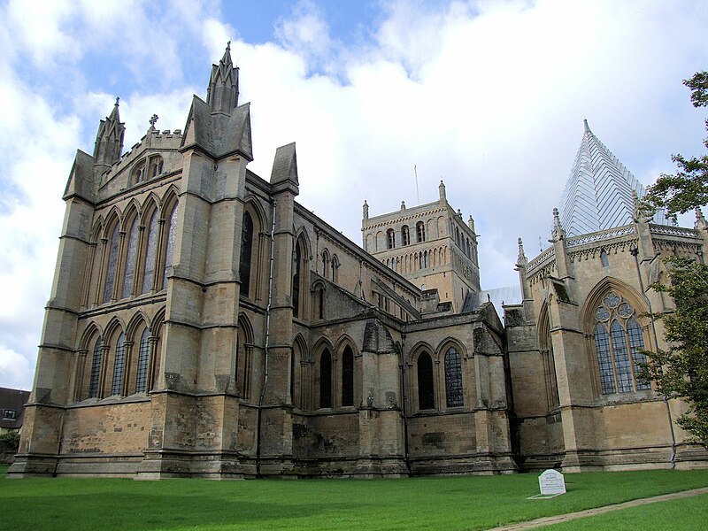 File:Southwell minster 001.JPG