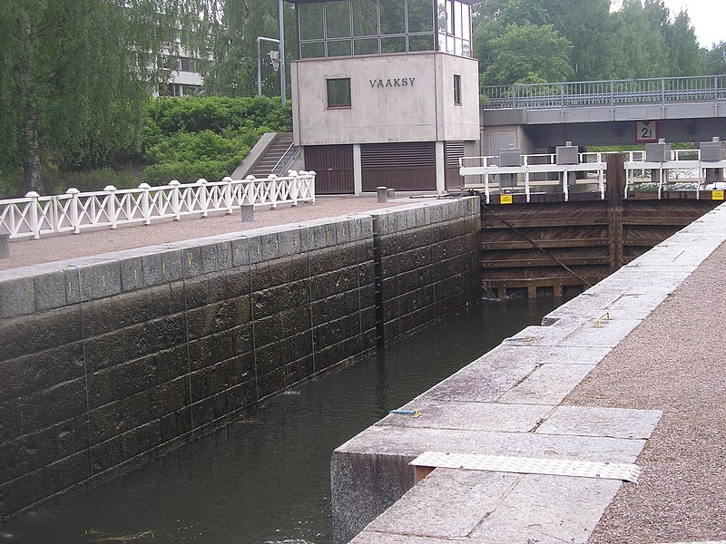 File:Vääksy Canal 2010.jpg