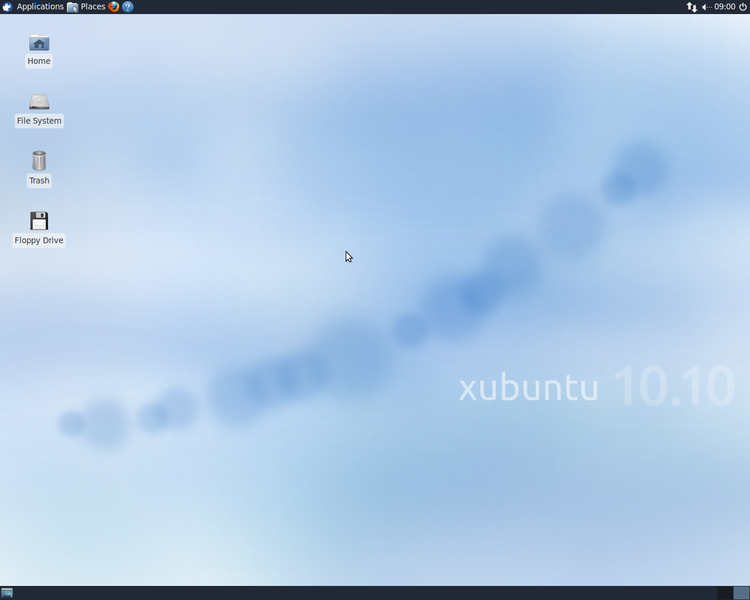 File:Xubuntu 10.10 Screenshot.png