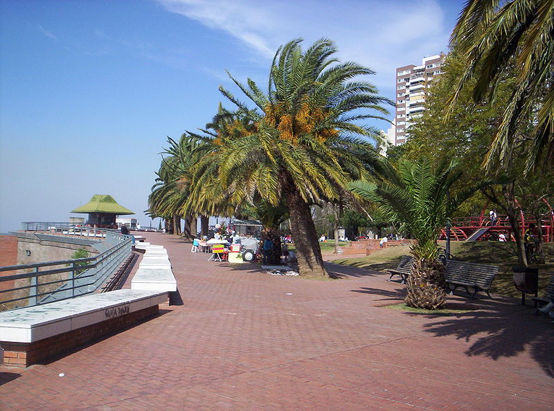 Archivo:Costanera de Rosario.jpg