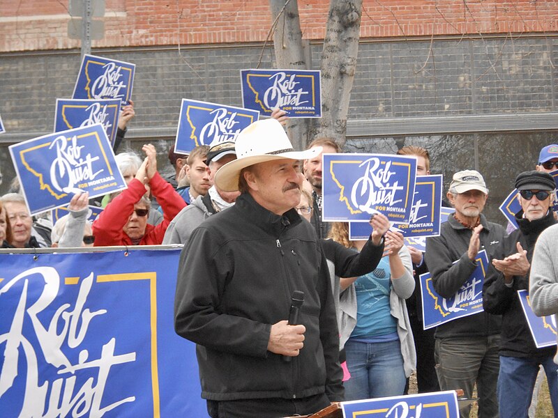 File:Rob Quist speaking 04.jpg