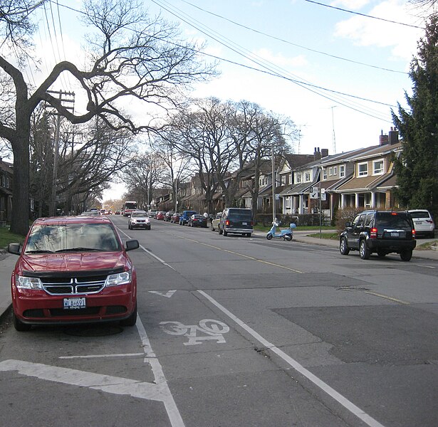 File:Runnymede Road.JPG