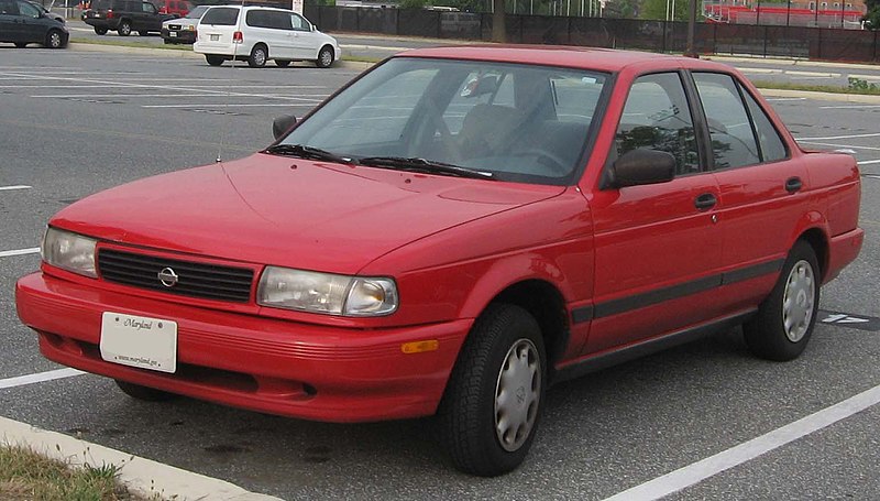 Archivo:3rd-Nissan-Sentra-sedan.jpg