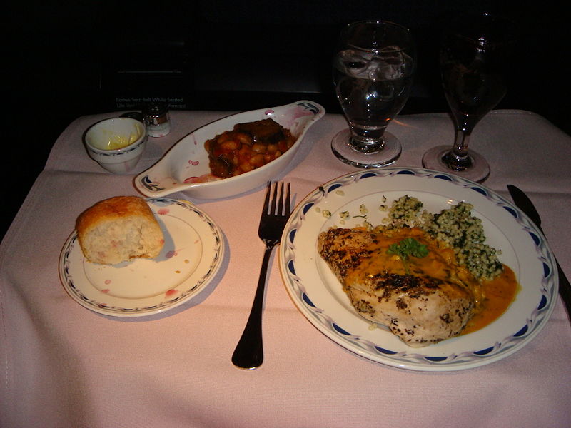 File:Continental Airlines BusinessFirst entree.jpg