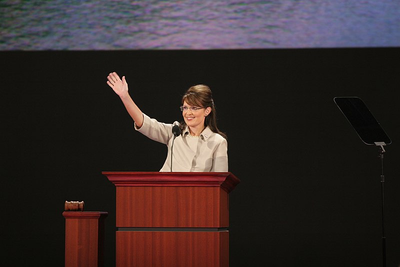 File:Palin waving-RNC-20080903.jpg