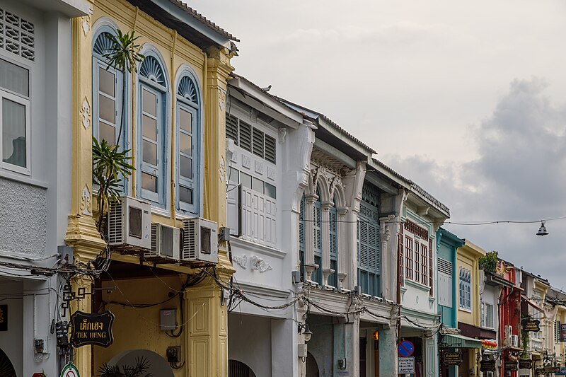 File:Phuket Town Thailand-Houses-in-Thalang-Road-05.jpg