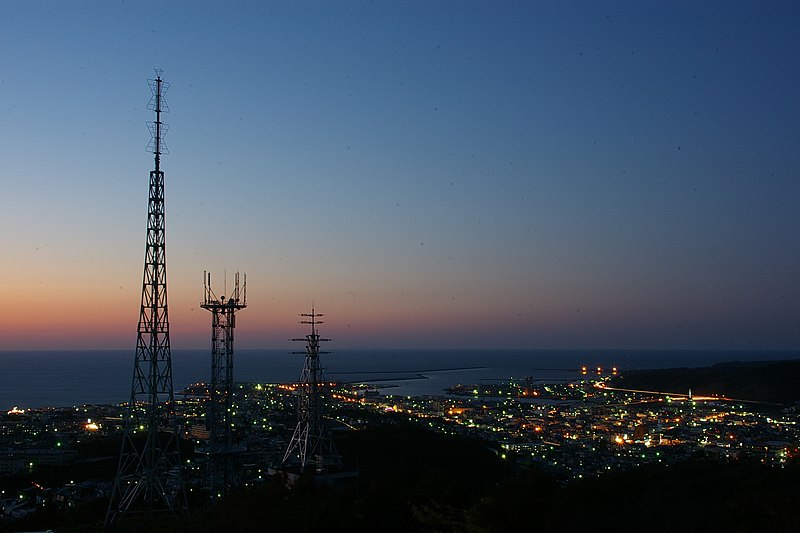 File:Rumoi city nightview.JPG