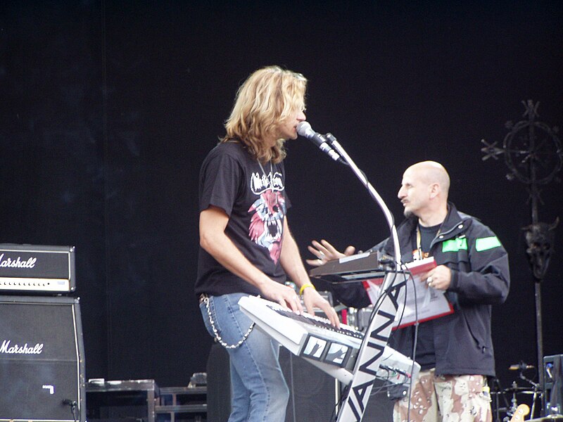 File:White Lion (band).JPG