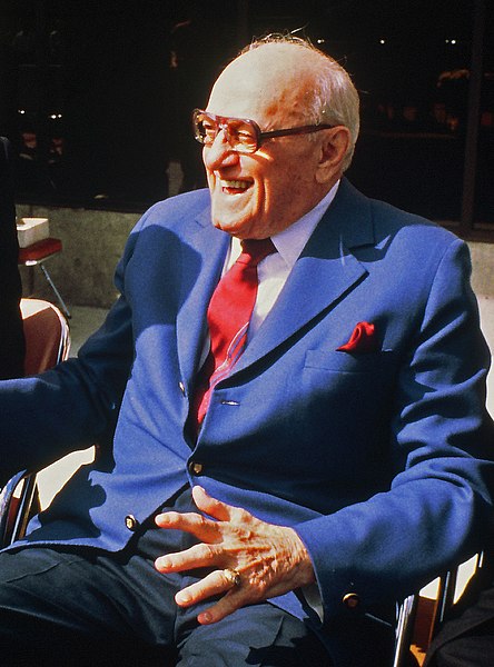 File:George Halas (cropped).jpg