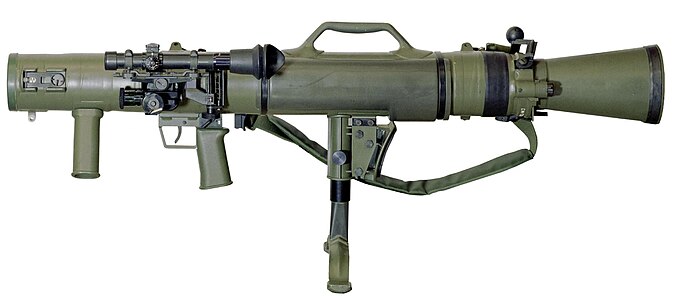 M3 MAAWS with telescopic sight (3x)