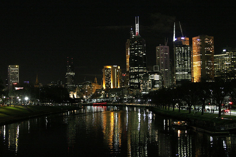 File:Melbourne at night02.jpg