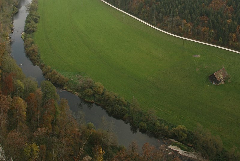 Archivo:Obere-Donau-Alto-Danubio.jpg