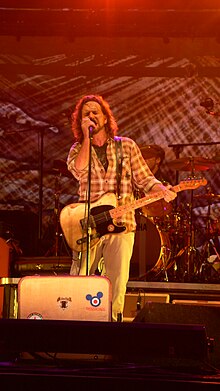 Vedder with Pearl Jam in Virginia Beach, Virginia, on June 17, 2008