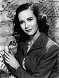 Black-and-white publicity photo of Teresa Wright.