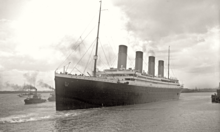 Titanic leaving Southampton.png