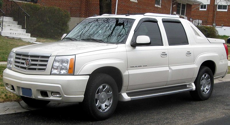 File:1st Cadillac Escalade EXT.jpg