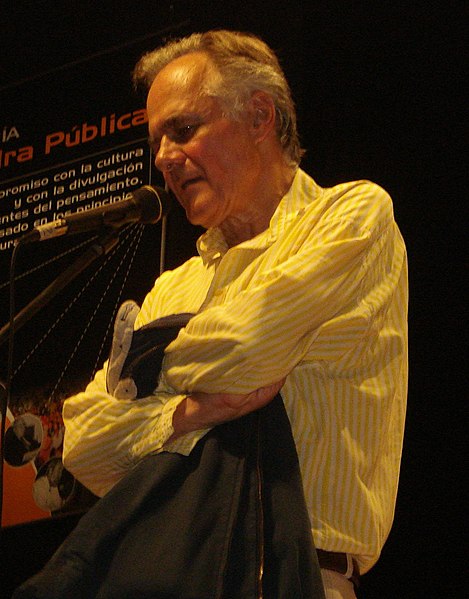 File:Fernando Vallejo (cropped).jpg