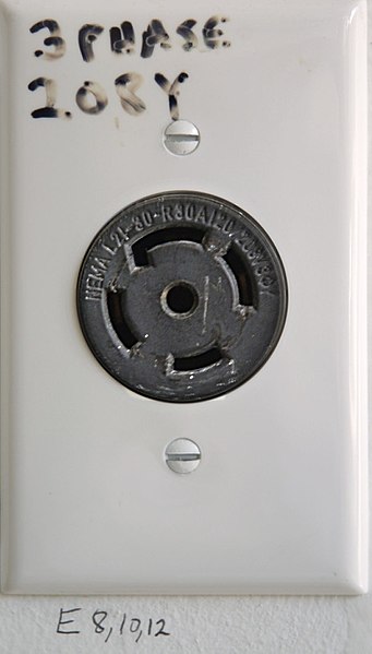 Файл:L21-30receptacle proc.jpg