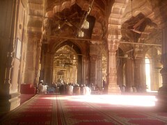 Madarsa in Taj-ul-Masajid