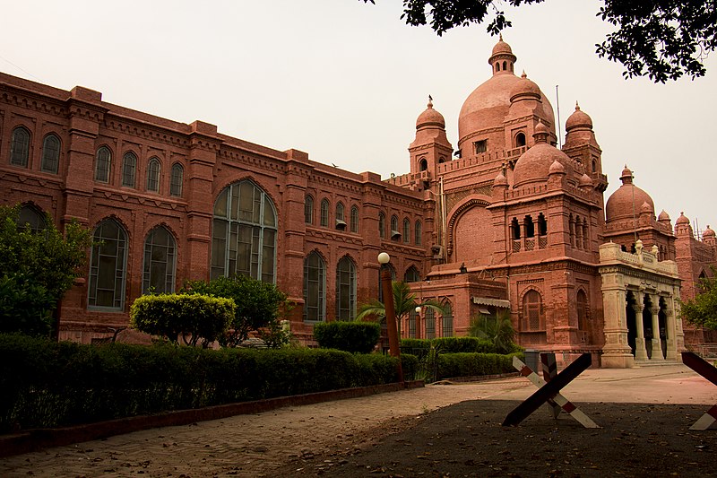 File:The Lahore Museum.jpg