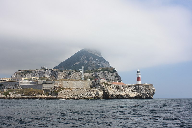 File:Gibraltar Levante Cloud 4.jpg