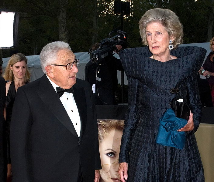 File:Henry and Nancy Kissinger.jpg