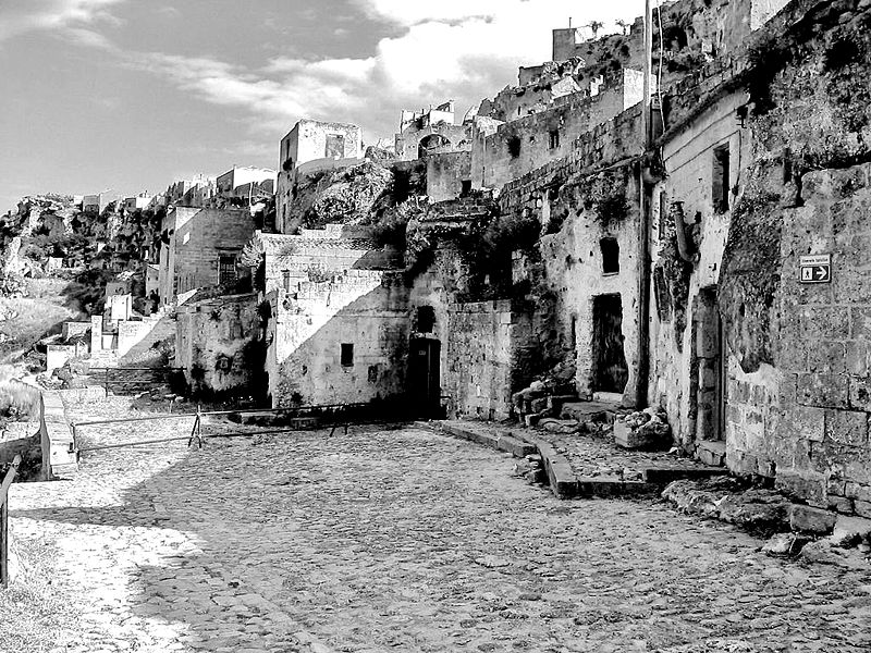 Archivo:Matera01 B w.jpg