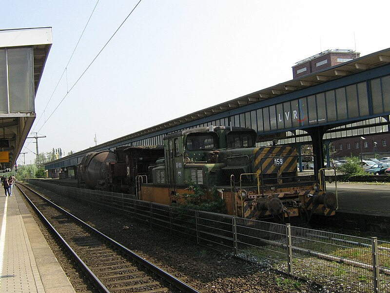 File:Oberhausen Hbf 1.JPG