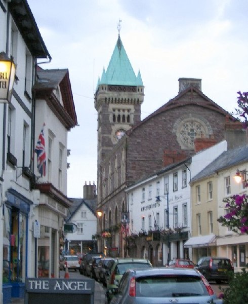 File:Abergavenny.jpg