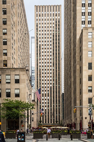 File:75 Rockefeller Plaza.jpg