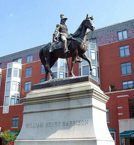 File:Cincinnati-harrison-statue, cropped.jpg