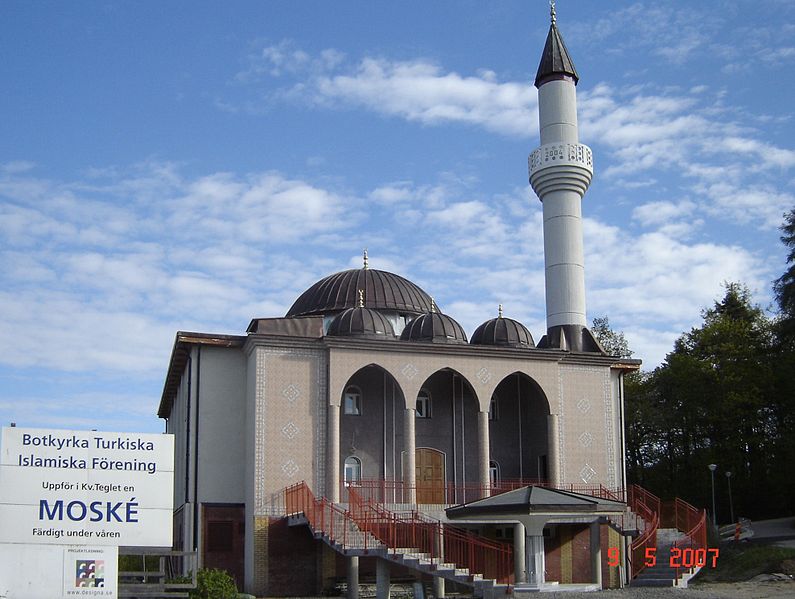 File:Fittja Mosque.jpg