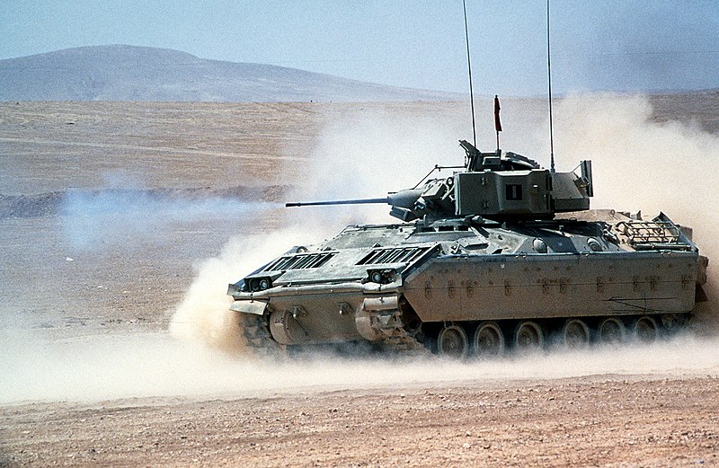 Файл:M2 Bradley Firing 1987.JPEG