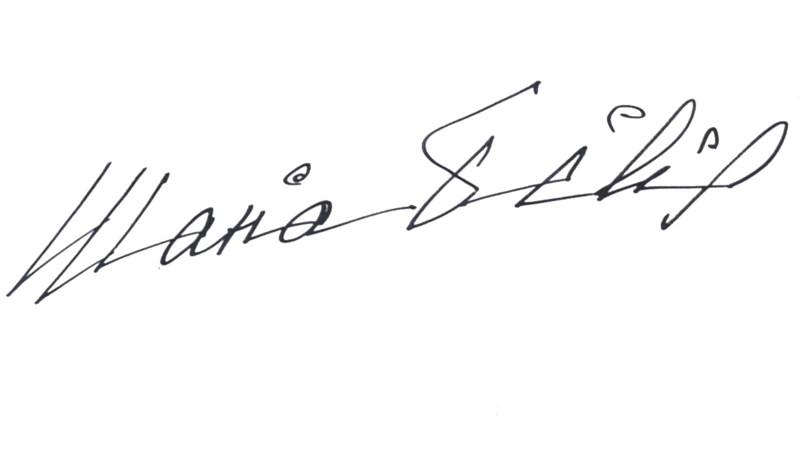 File:María Félix Signature.png