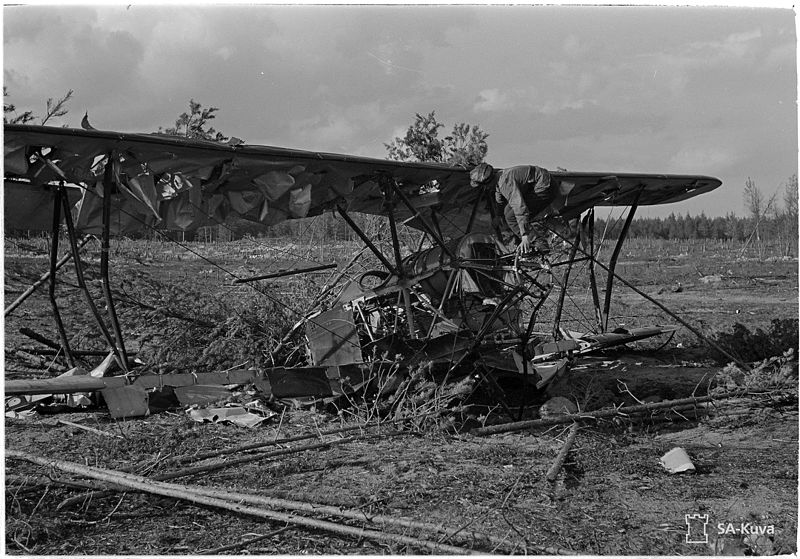 Файл:Polikarpov U-2 (SA-kuva 39220).jpg