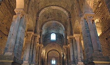 Interior de la iglesia