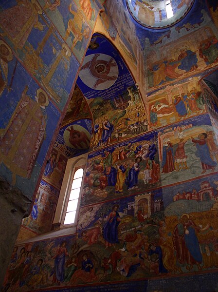 File:Russia-Suzdal-Transfiguration Cathedral-5.jpg