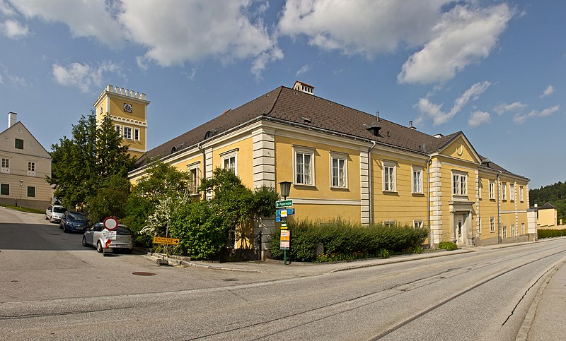 File:Schloss Großpertholz Südansicht.jpg