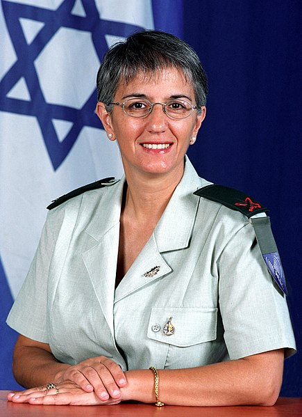 File:Ruth Yaron, July 2002.jpg