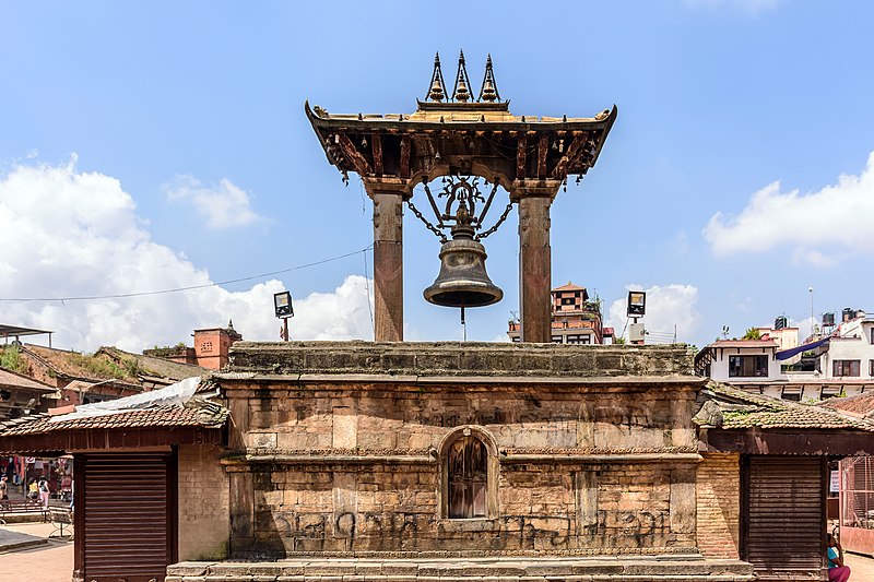 File:Bigbell of Patan.jpg