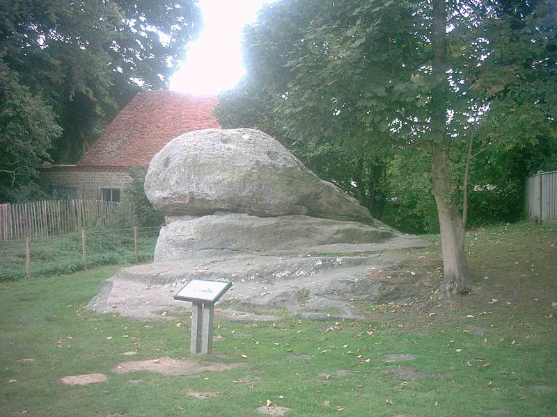 File:Chidingstone.jpg