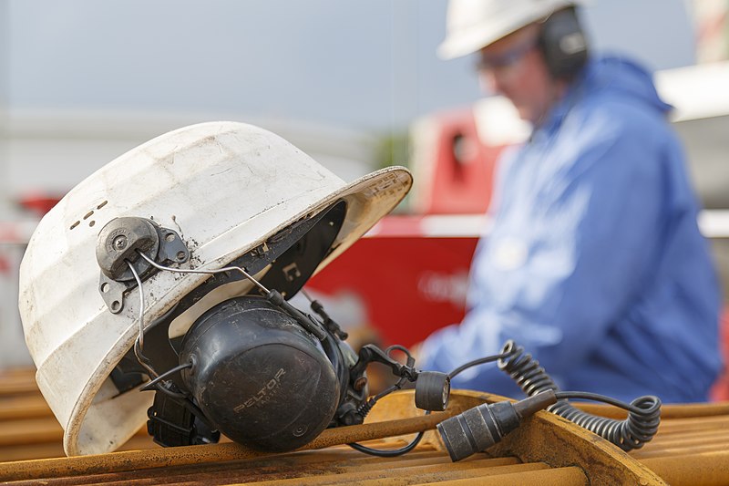 File:Cologne Germany Safety-helmet-with-headset-01.jpg