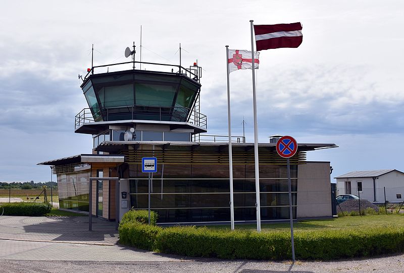 Файл:Ventspils Airport 01.jpg