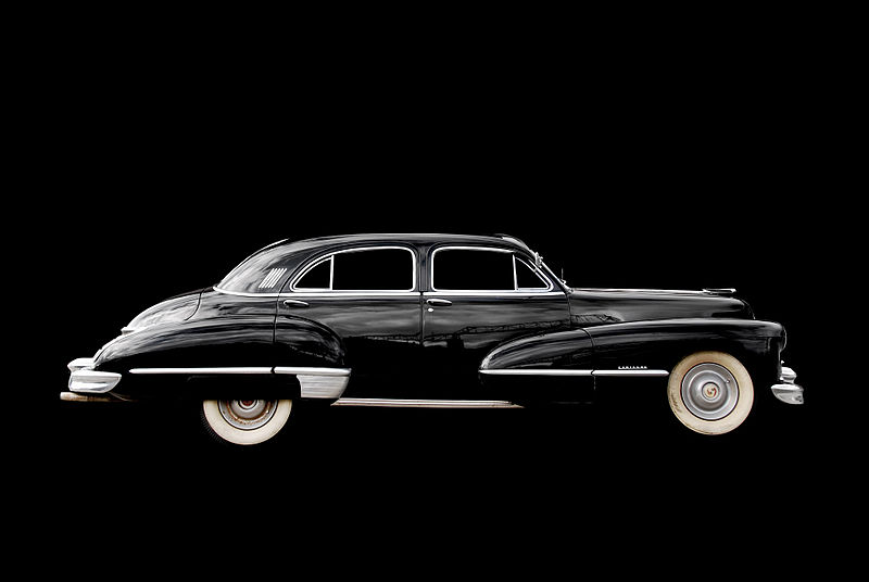 Файл:1947 Cadillac Fleetwood.jpg